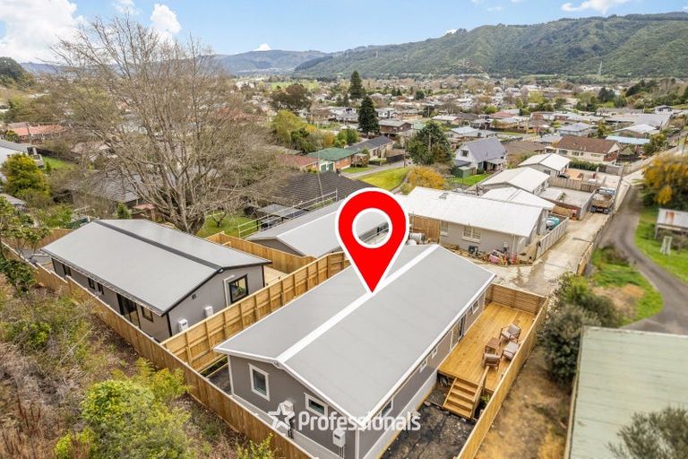 Photo of property in 18f Norana Road, Maoribank, Upper Hutt, 5018