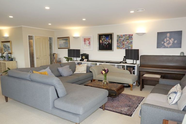 Photo of property in 41 Halladale Road, Papakowhai, Porirua, 5024