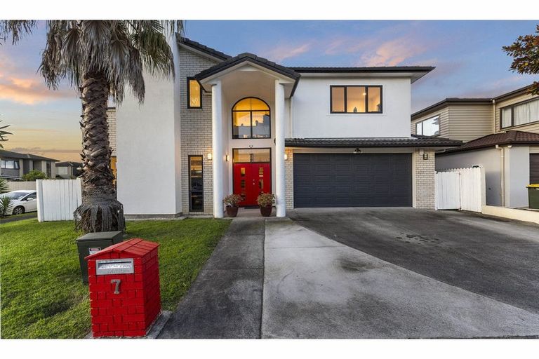 Photo of property in 7 Montanez Drive, Flat Bush, Auckland, 2019