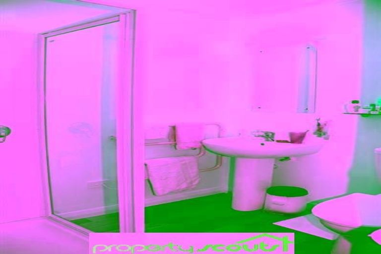 Photo of property in 3 Queen Street, Winton, 9720