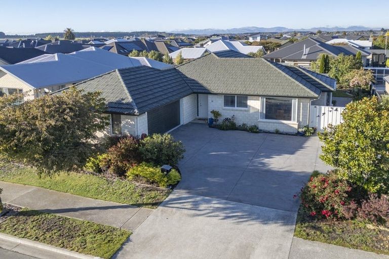 Photo of property in 19 Wyatt Street, Kaiapoi, 7630
