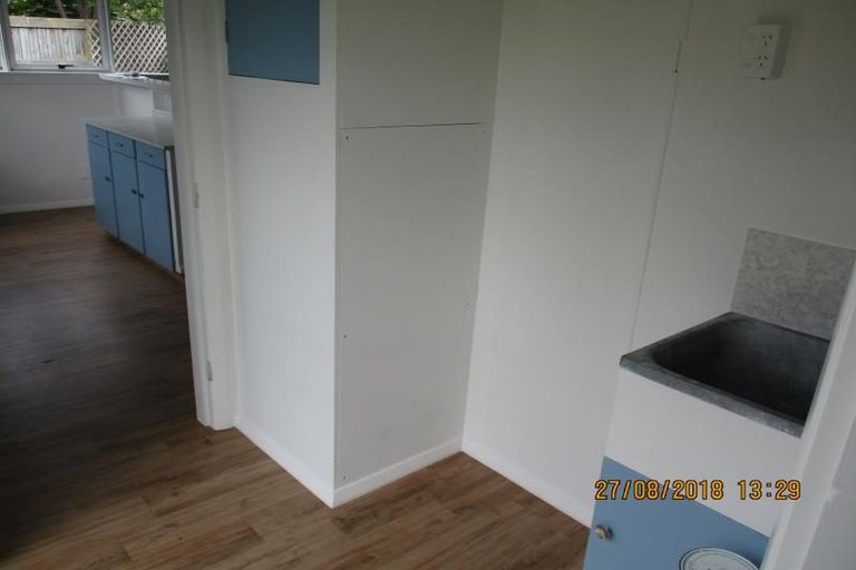 Photo of property in 25 Heperi Street, Waikanae Beach, Waikanae, 5036