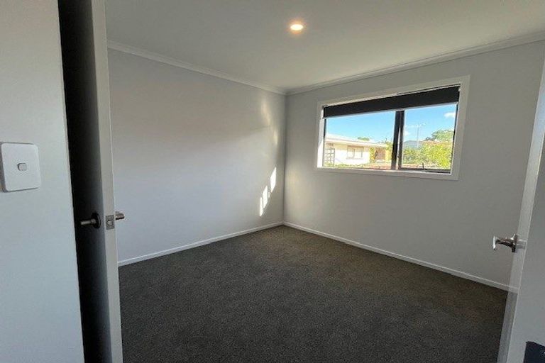 Photo of property in 10 Blanche Way, Half Moon Bay, Auckland, 2012