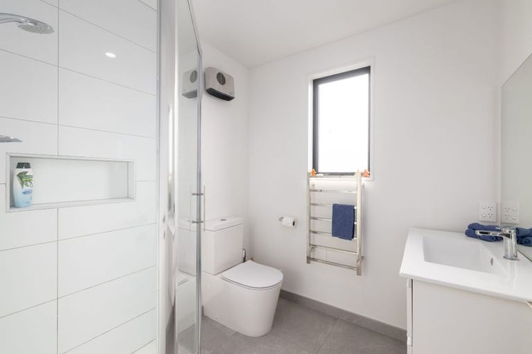 Photo of property in 52e Picton Avenue, Riccarton, Christchurch, 8011