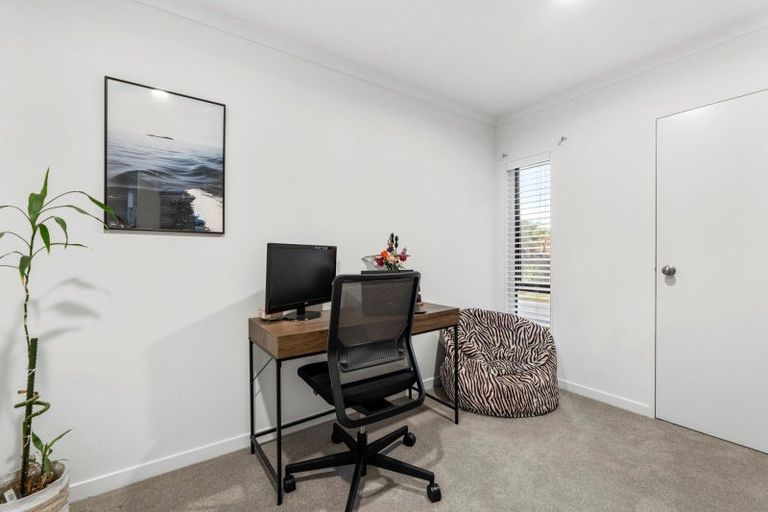 Photo of property in 21 Nicole Place, Papamoa Beach, Papamoa, 3118