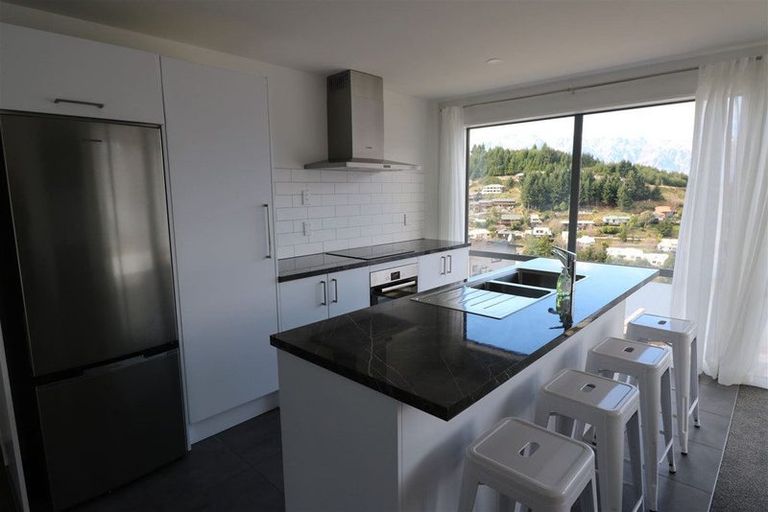 Photo of property in 57a-b Dart Place, Fernhill, Queenstown, 9300