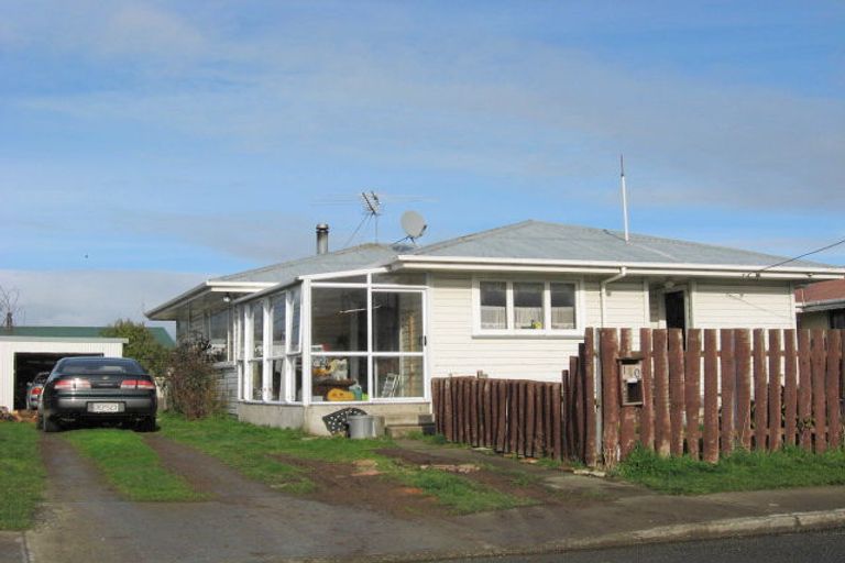 Photo of property in 160 Edinburgh Crescent, Waikiwi, Invercargill, 9810