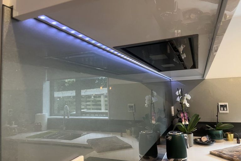 Photo of property in 9a Alan Avenue, Henderson, Auckland, 0610