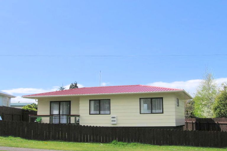 Photo of property in 25b Thomas Crescent, Western Heights, Rotorua, 3015