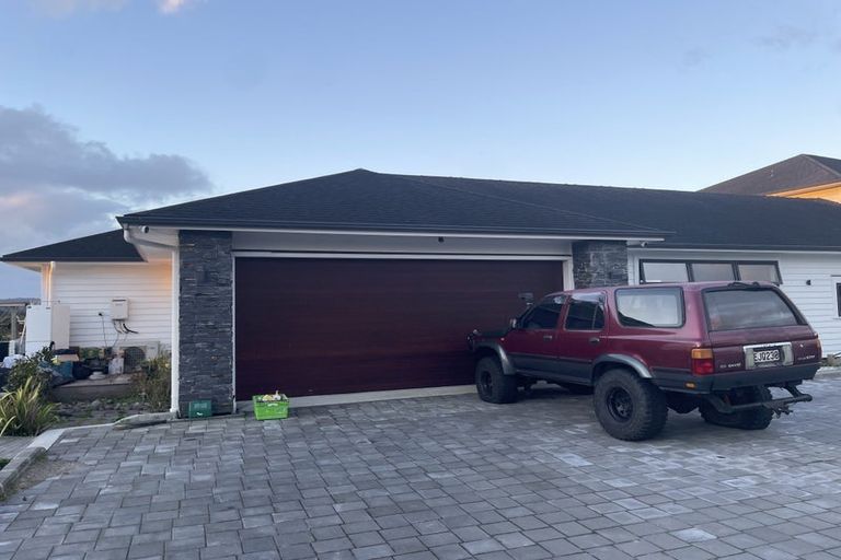 Photo of property in 14-18 Ockleston Landing, Hobsonville, Auckland, 0618