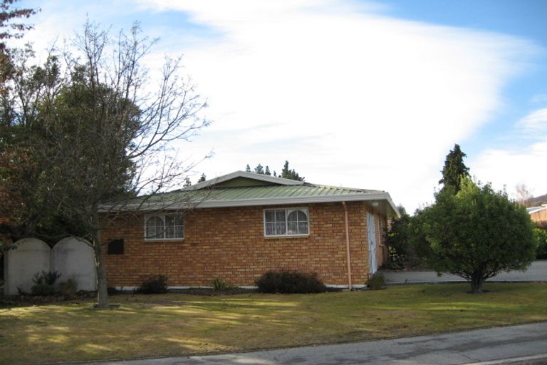 Photo of property in 11 Syndic Street, Cromwell, 9310