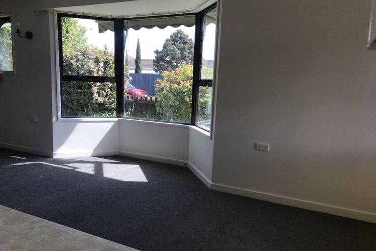 Photo of property in 2a Barclay Place, Burwood, Christchurch, 8061