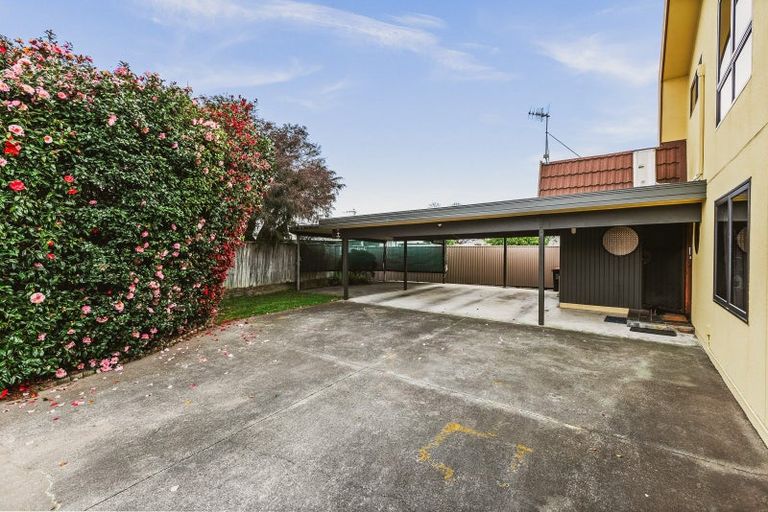 Photo of property in 1212 Louie Street, Parkvale, Hastings, 4122