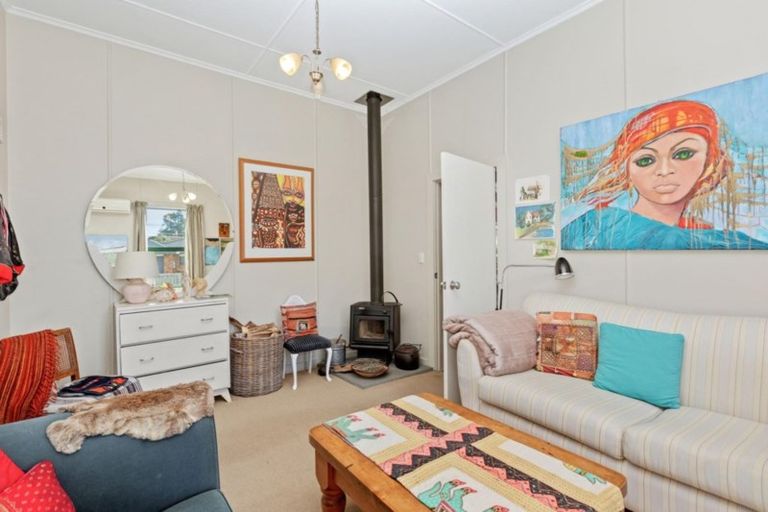 Photo of property in 1 Gladstone Road, Waihi, 3610