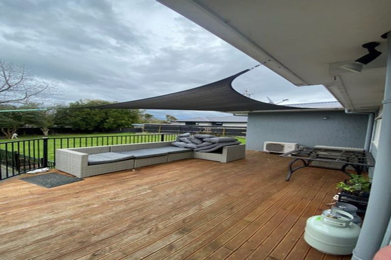 Photo of property in 14 Lewis Place, Highbury, Palmerston North, 4412