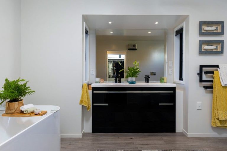 Photo of property in 148e Wither Road, Witherlea, Blenheim, 7201