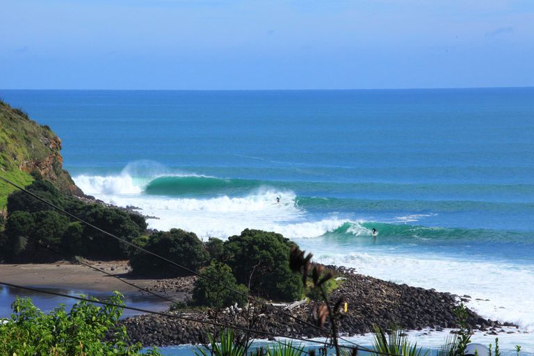 Photo of property in 21 Calvert Road, Raglan, 3297