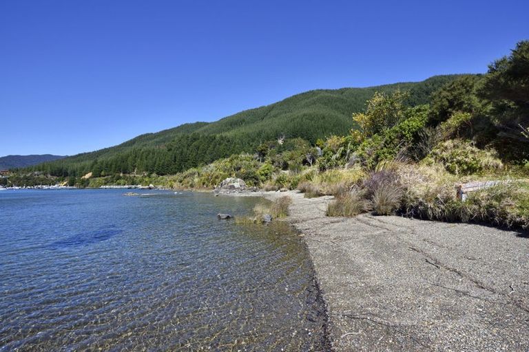 Photo of property in 198 Elaine Bay Road, Elaine Bay, French Pass, 7193