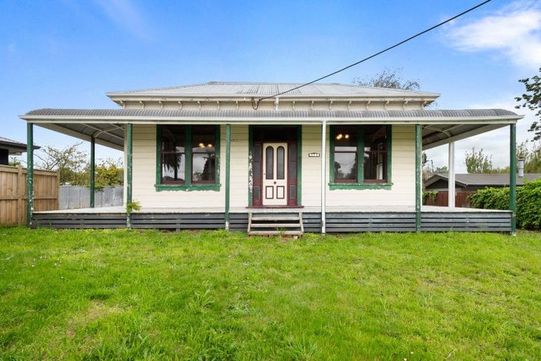 Photo of property in 66 Bridge Street, Bulls, 4818