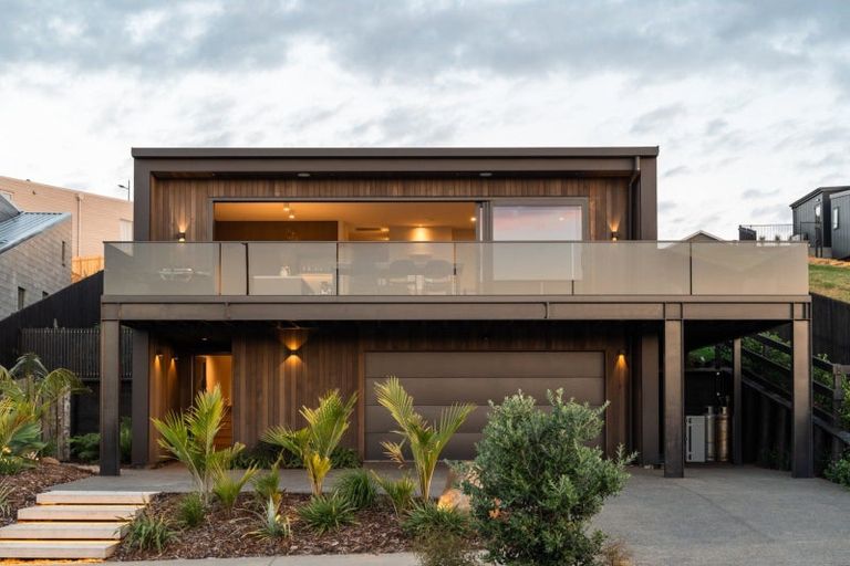 Photo of property in 23 Omahina Street, Raglan, 3225