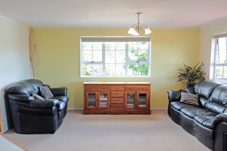 Photo of property in 6d Donnelly Street, Oakura, 4314