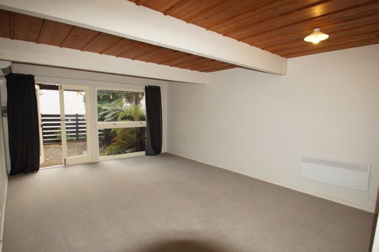 Photo of property in 2/73 Tennyson Street, Sydenham, Christchurch, 8023