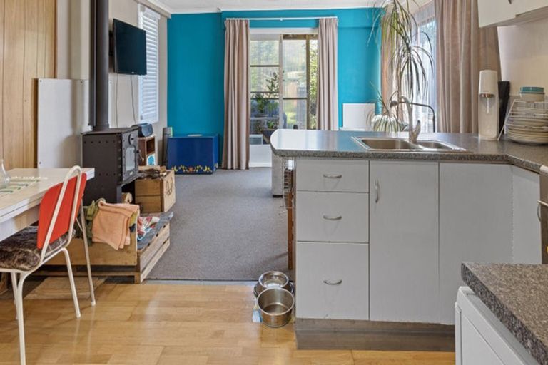 Photo of property in 14 Tonks Street, North New Brighton, Christchurch, 8083