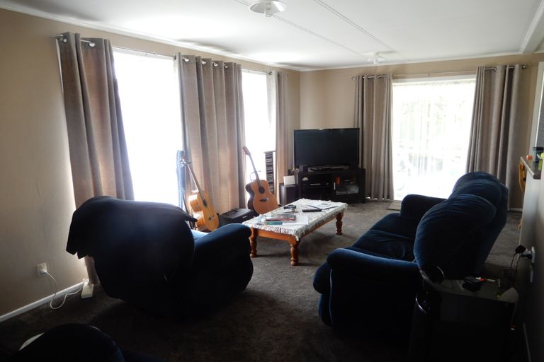 Photo of property in 8 Kowhai Place, Te Kauwhata, 3710