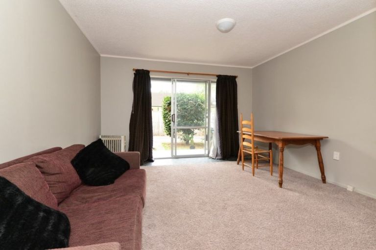 Photo of property in 1/46 May Street, Hamilton East, Hamilton, 3216