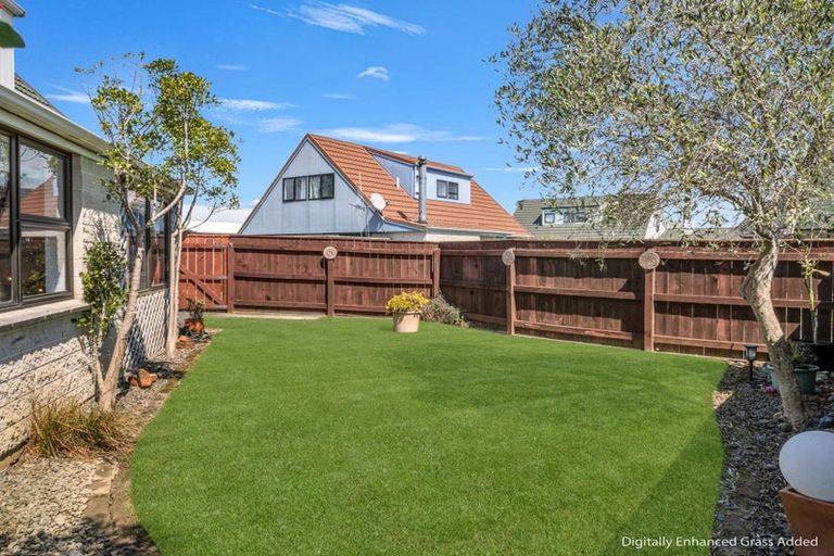 Photo of property in 7 Charisma Court, Kelvin Grove, Palmerston North, 4414