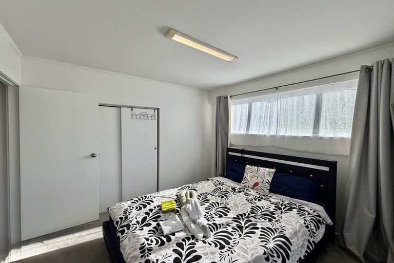 Photo of property in 2/3 Martin Road, Manurewa, Auckland, 2102