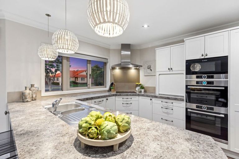 Photo of property in 562 Gloucester Road, Papamoa Beach, Papamoa, 3118