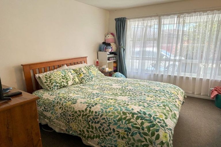 Photo of property in 2/12 Ensors Road, Opawa, Christchurch, 8023