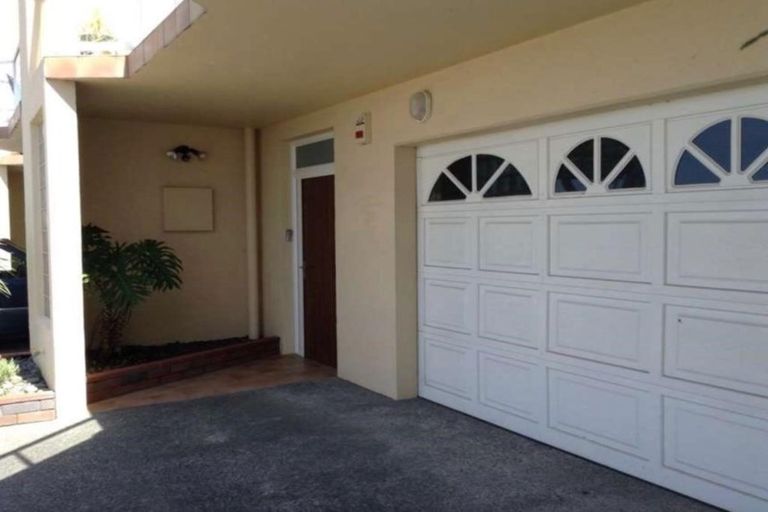 Photo of property in 427 Marine Parade, Napier South, Napier, 4110