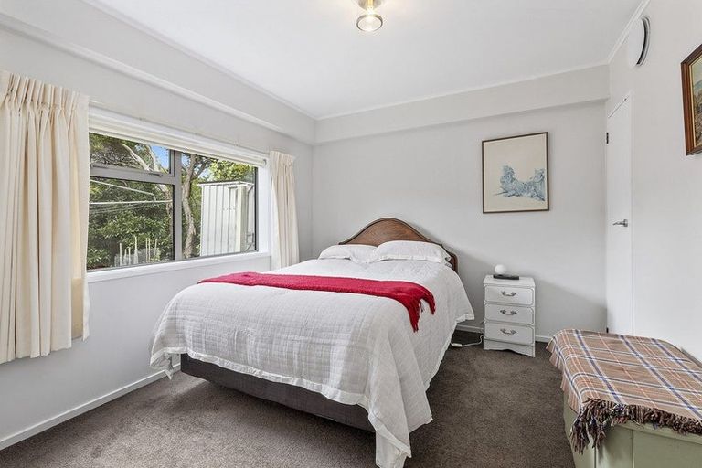 Photo of property in 45 Kiriwai Road, Paremata, Porirua, 5024