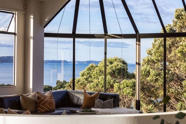 Photo of property in 26 Marellen Drive, Red Beach, 0932