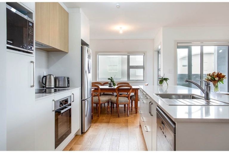 Photo of property in 16/270 Onewa Road, Birkenhead, Auckland, 0626