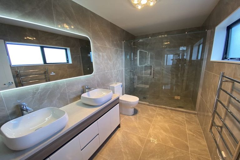 Photo of property in 13 Demeter Street, Flat Bush, Auckland, 2019