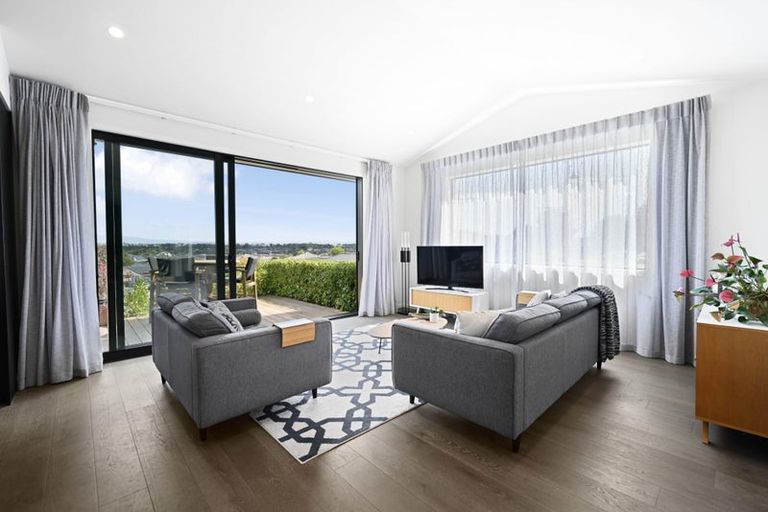 Photo of property in 45 Sylvester Crescent, Flagstaff, Hamilton, 3210