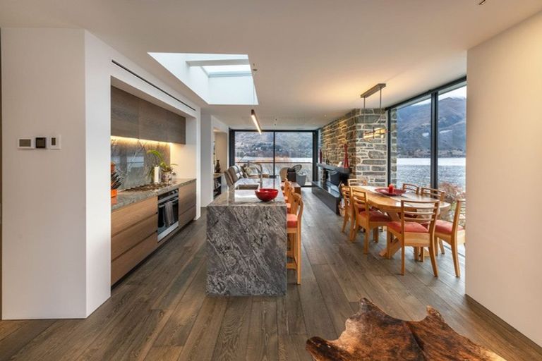 Photo of property in 4 Bay Rise, Wanaka, 9305