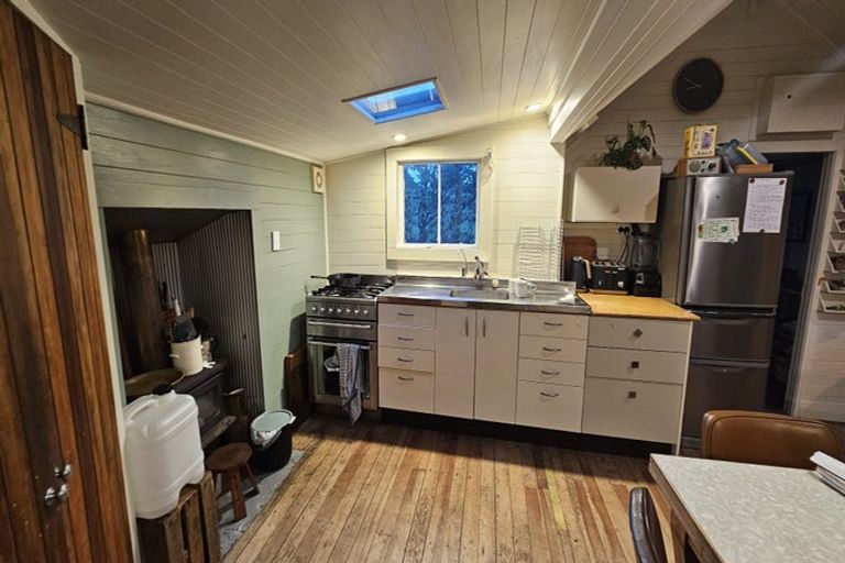 Photo of property in 637 Waitarere Beach Road, Waitarere Beach, Levin, 5510