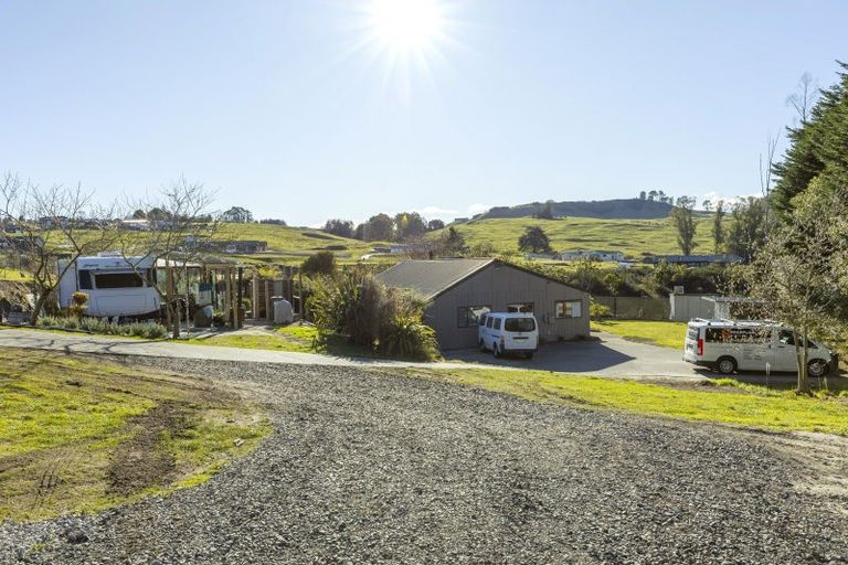 Photo of property in 1/160 Acacia Heights Drive, Acacia Bay, Taupo, 3385