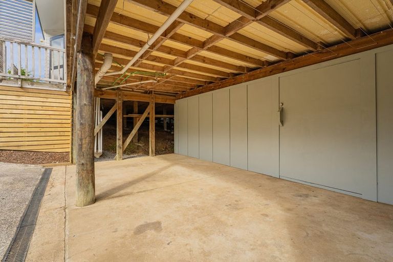 Photo of property in 9 Christa Court, Whitianga, 3510
