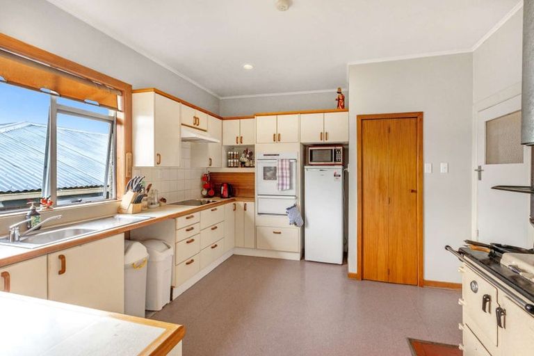 Photo of property in 11 Talbot Street, East Gore, Gore, 9710