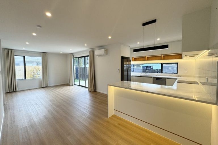 Photo of property in 12c Liddell Street, Hillcrest, Auckland, 0627