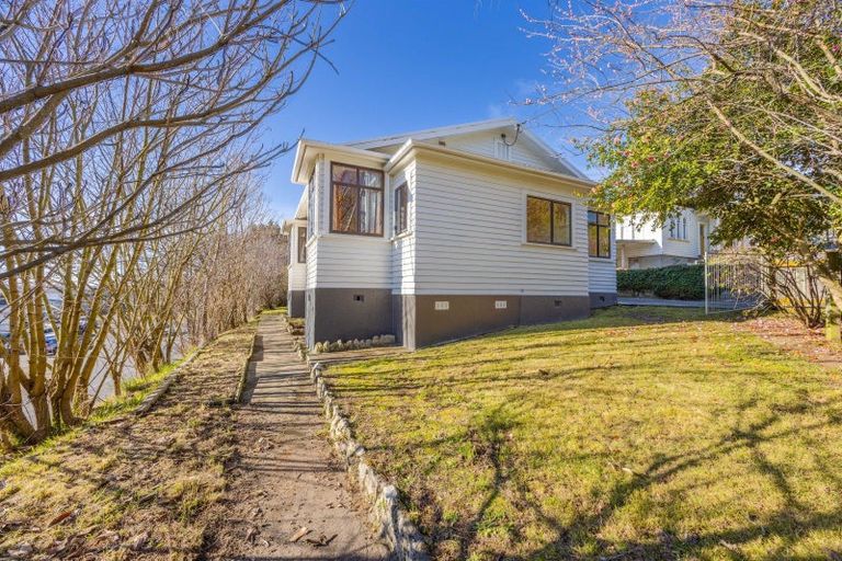 Photo of property in 1 Kitchener Street, Waipukurau, 4200