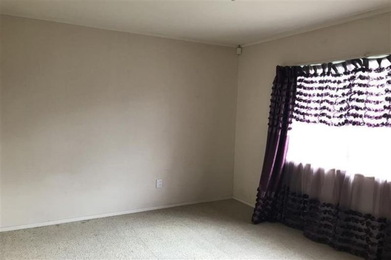 Photo of property in 198 Te Irirangi Drive, Flat Bush, Auckland, 2019
