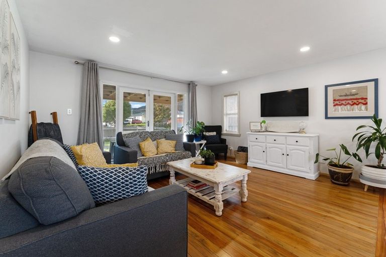 Photo of property in 1 Edmonds Street, Wainuiomata, Lower Hutt, 5014