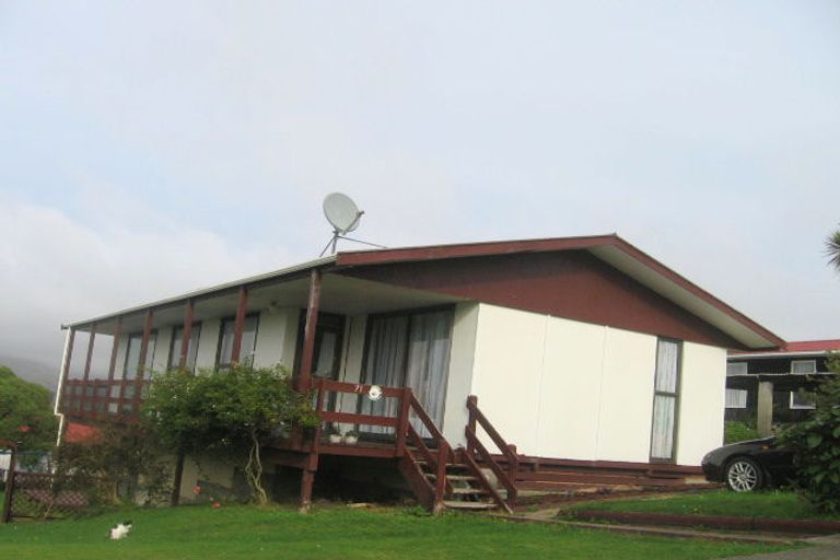 Photo of property in 71 Conclusion Street, Ascot Park, Porirua, 5024