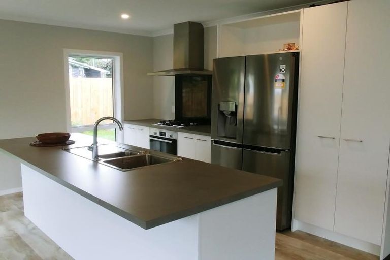 Photo of property in 36 Ruahine Street, Trentham, Upper Hutt, 5018